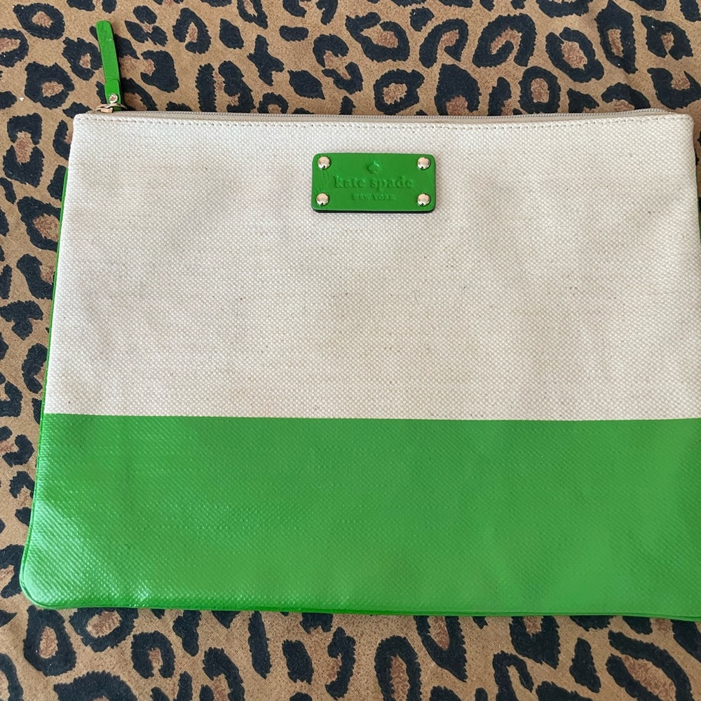 Green and Beige Clutch Bag with zipper closure.Smoke free home.No pets.